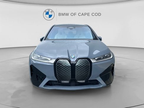 Certified 2024 BMW iX xDrive50 w/ Premium Package AWD/4WD image 3