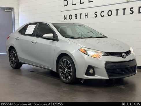 Used 2014 Toyota Corolla S FWD image 2
