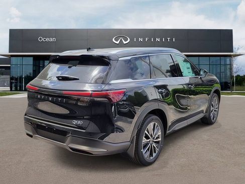 New 2027 INFINITI QX60 Luxe FWD image 3