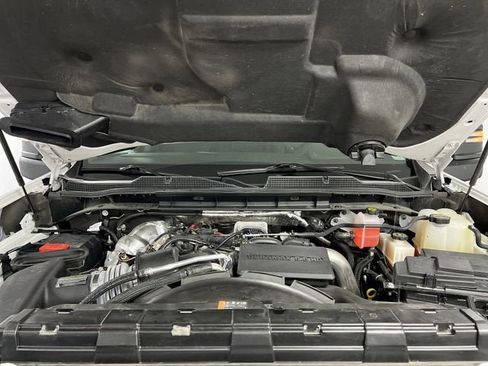 Certified 2024 Chevrolet Silverado 2500 LT w/ Convenience Package AWD/4WD image 29