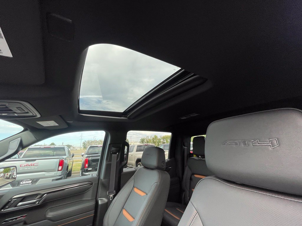 New 2026 GMC Sierra 1500 AT4 w/ AT4 Premium Package AWD/4WD image 23