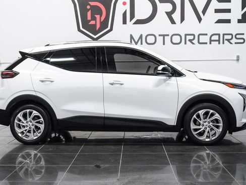 Used 2023 Chevrolet Bolt EUV LT w/ Driver Confidence Package FWD image 10