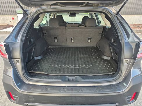 Used 2021 Subaru Outback AWD/4WD image 23