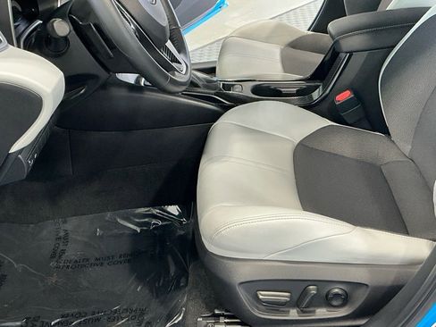 Used 2019 Toyota Corolla XSE w/ Carpet Mat Package image 9
