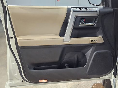 Used 2021 Toyota 4Runner Limited RWD image 20