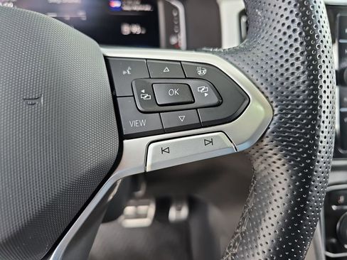 Used 2023 Volkswagen Atlas SEL R-Line AWD/4WD image 12