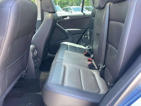 Used 2017 Volkswagen Tiguan Wolfsburg Edition FWD image 10