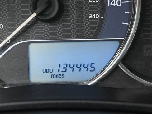 Used 2014 Toyota Corolla LE FWD image 10