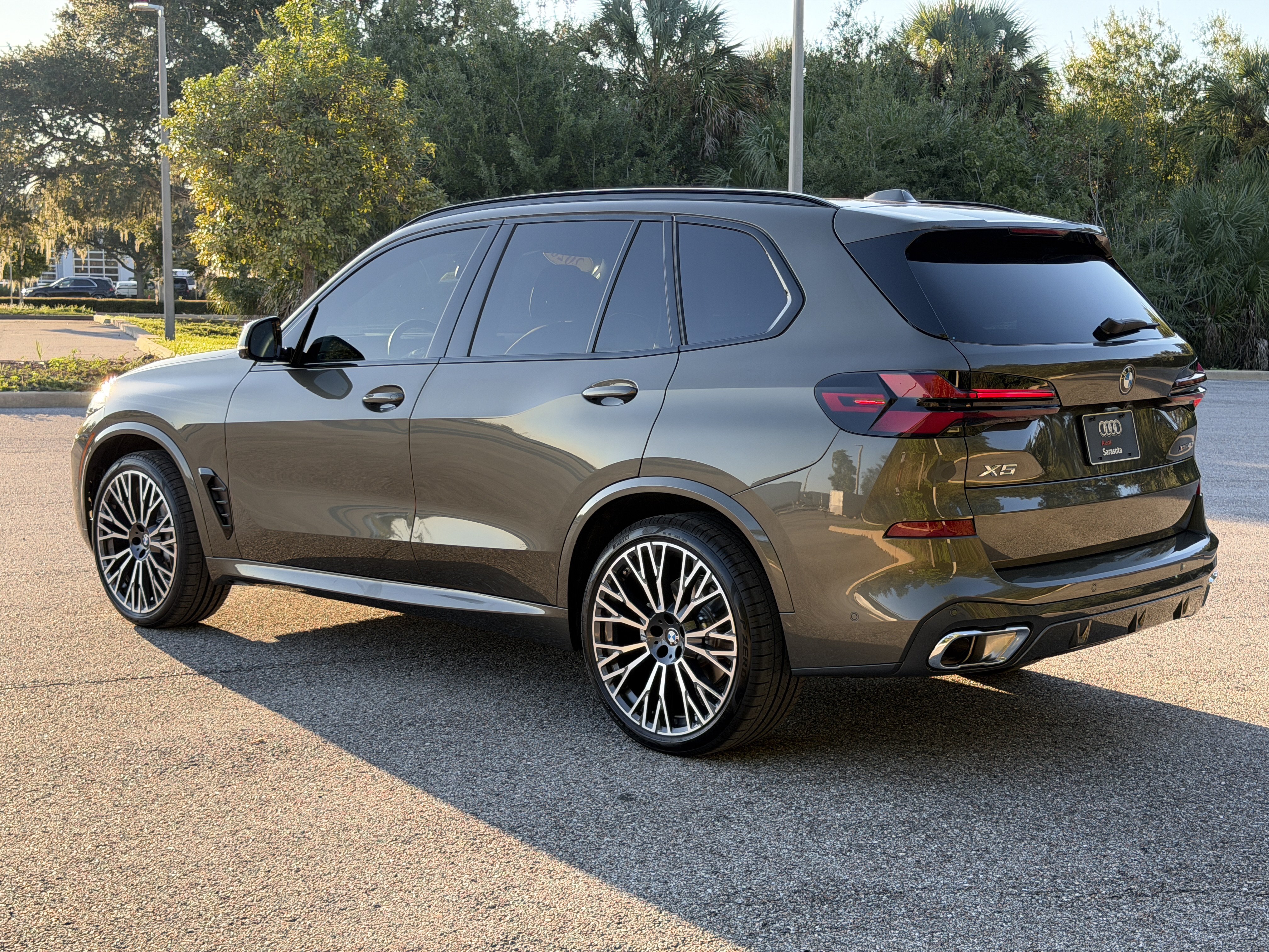 Used 2026 BMW X5 xDrive40i AWD/4WD image 5