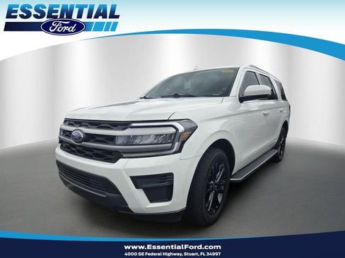 Used 2022 Ford Expedition XLT RWD image 1