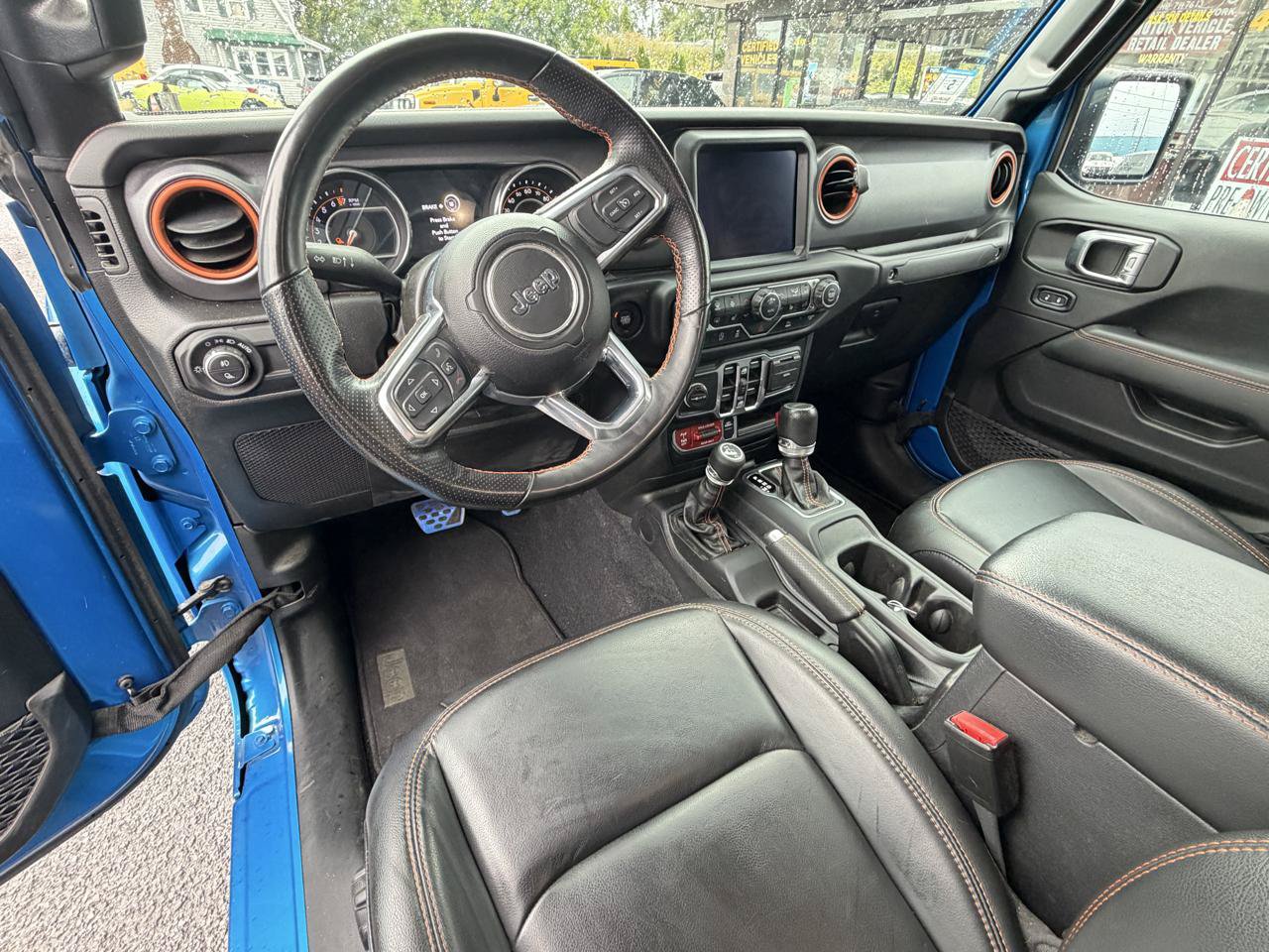 Used 2023 Jeep Gladiator Mojave w/ Cold Weather Group AWD/4WD image 12