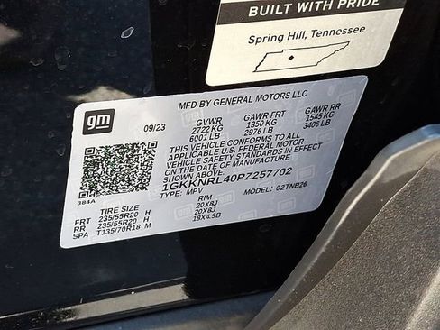 Used 2023 GMC Acadia SLE w/ Driver Convenience Package image 27