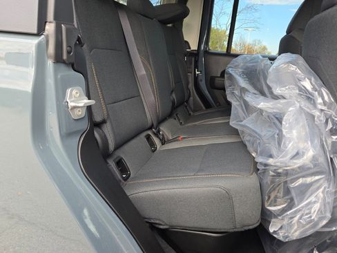 New 2026 Jeep Gladiator Sport image 11