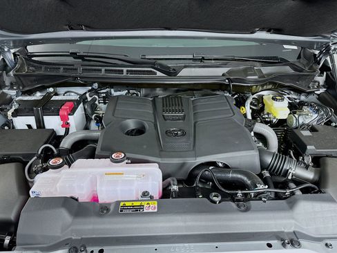 New 2026 Toyota Tundra SR5 image 30