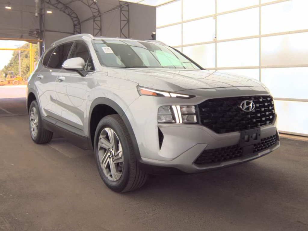 Used 2023 Hyundai Santa Fe SEL AWD/4WD image 2