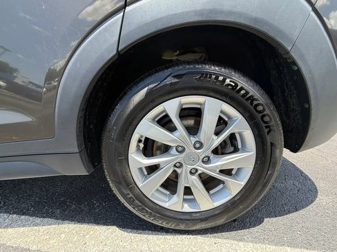 Used 2019 Hyundai Tucson Value FWD image 33