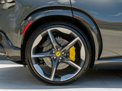 Used 2024 Ferrari Purosangue AWD/4WD image 34