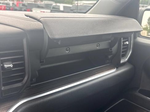Used 2024 Chevrolet Silverado 1500 RST AWD/4WD image 39
