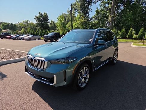 Used 2024 BMW X5 xDrive40i w/ Parking Assistance Package AWD/4WD image 7