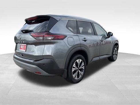 Used 2023 Nissan Rogue SV w/ SV Premium B Package FWD image 6