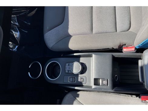 Used 2019 BMW i3 120Ah image 30