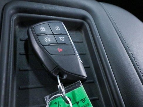 Used 2024 Chevrolet Tahoe LS AWD/4WD image 18