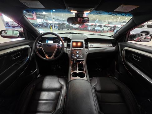 Used 2018 Ford Taurus SEL w/ Equipment Group 201A image 18