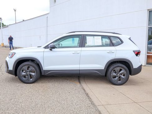 Certified 2026 Volkswagen Taos S FWD image 2