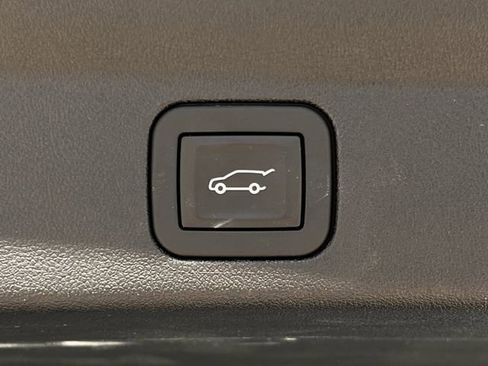 New 2026 Cadillac Escalade IQ Luxury 2 image 25