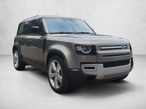 Used 2021 Land Rover Defender 110 S AWD/4WD image 3