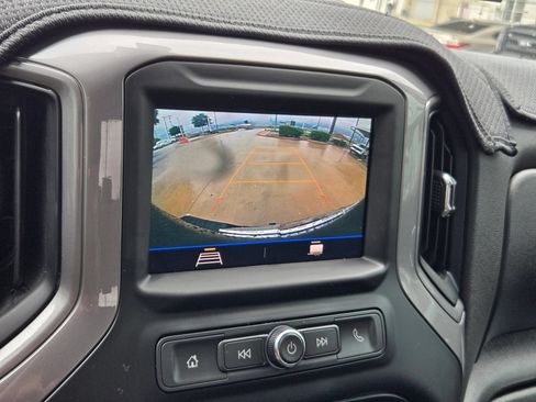 Certified 2022 Chevrolet Silverado 1500 Custom RWD image 15