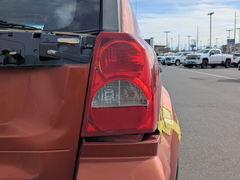 Used 2007 Dodge Caliber SXT image 35