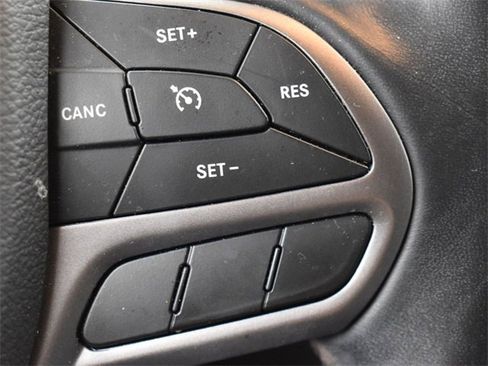 Used 2021 Jeep Cherokee Latitude Lux image 26