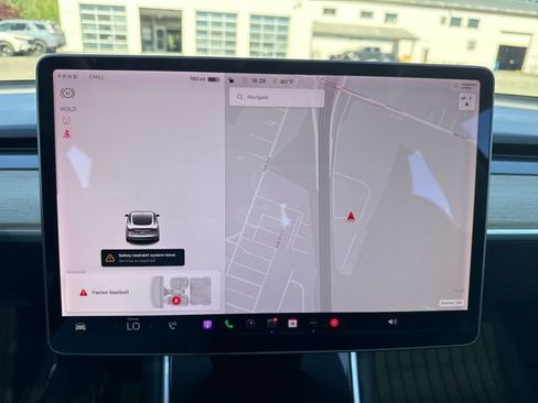 Used 2018 Tesla Model 3 Long Range AWD/4WD image 21