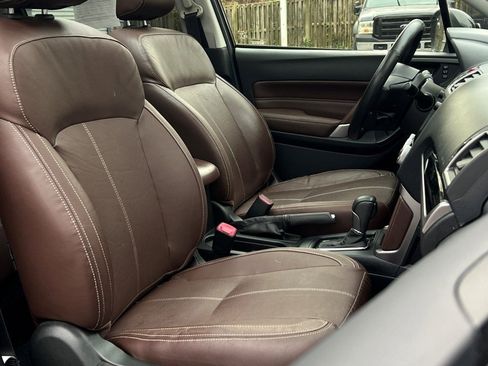 Used 2017 Subaru Forester 2.5i Touring image 8