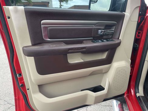 Used 2017 RAM 1500 Big Horn RWD image 5
