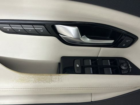 Used 2017 Land Rover Range Rover Evoque HSE image 21