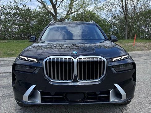 Used 2023 BMW X7 xDrive40i image 4