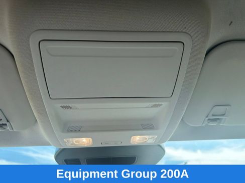 Used 2022 Ford Escape SE w/ Convenience Package FWD image 18