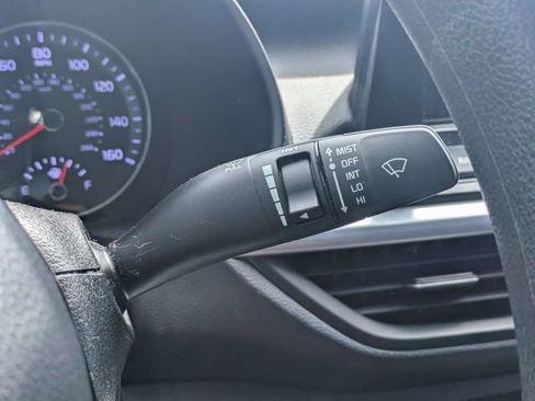 Used 2023 Kia Forte LXS w/ LXS Technology Package FWD image 25