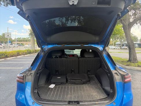 Used 2024 Chevrolet Equinox EV LT FWD image 16