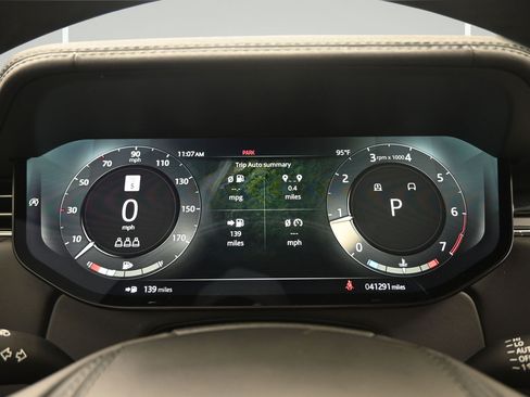 Used 2023 Land Rover Range Rover SE AWD/4WD image 15