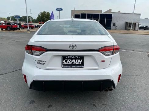 Used 2025 Toyota Corolla SE FWD image 6