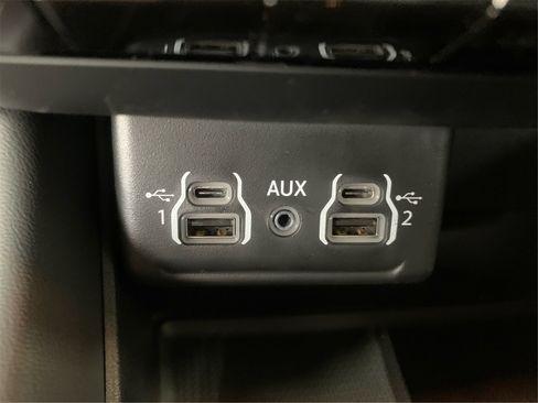 Used 2025 Dodge Durango GT w/ Blacktop Package image 34