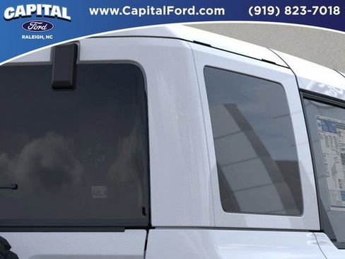 New 2025 Ford Bronco Outer Banks w/ Sasquatch Package image 25