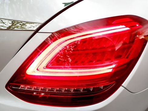 Used 2021 Mercedes-Benz C 300 Sedan w/ Premium Package image 27