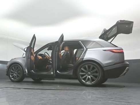 Used 2020 Land Rover Range Rover Velar R-Dynamic HSE image 49