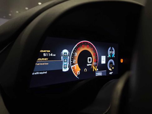 Used 2019 McLaren 570S image 34