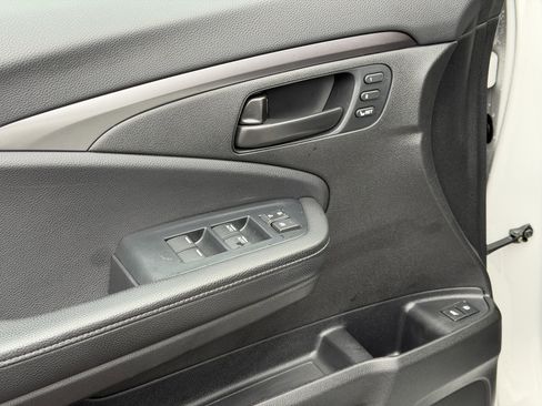 Certified 2023 Honda Passport EX-L image 8