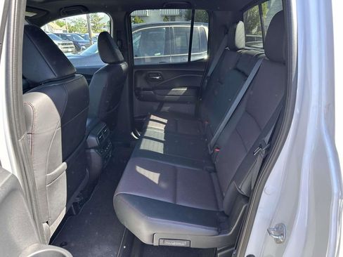 Certified 2025 Honda Ridgeline Black Edition image 14